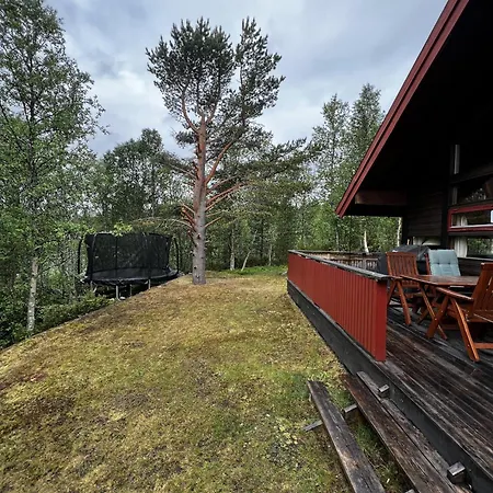 Koselig Med Usjenert Og Solrik Beliggenhet