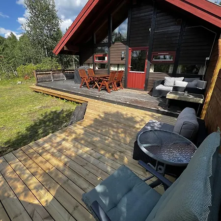 Koselig Med Usjenert Og Solrik Beliggenhet Сasa de vacaciones Geilo