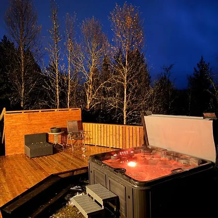Cozy On With Jacuzzi, 5 Min To Slopes *